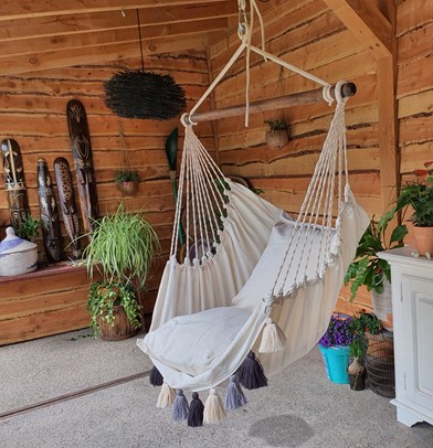 Hangstoel wit compleet (1)