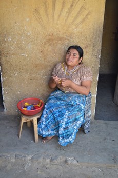 Kleurrijke gehaakte producten van de Maya’s uit Guatemala